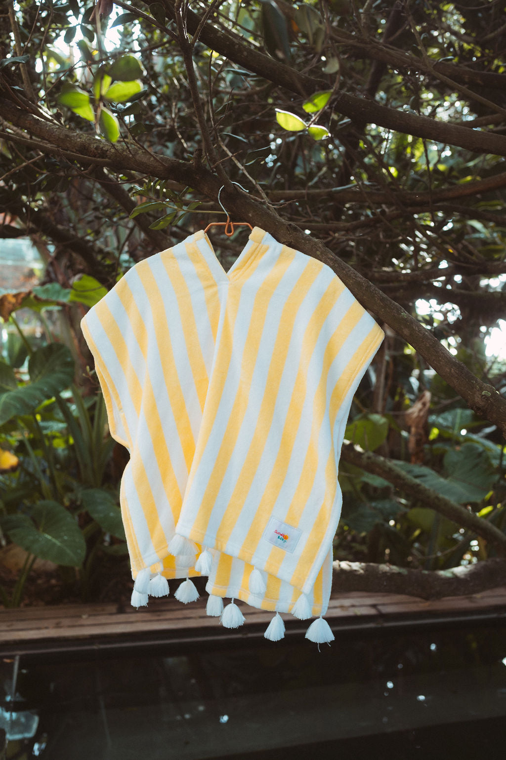 Sunday Baby Poncho - Soleil